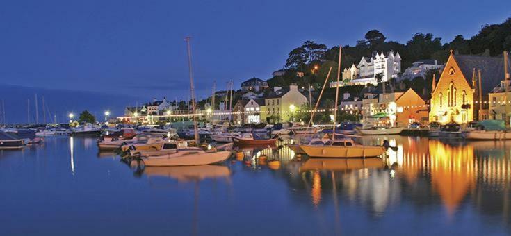 Beautiful 1Br Apartment In Historic St Aubin House Екстериор снимка